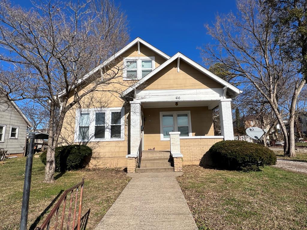 416 West 16th Street