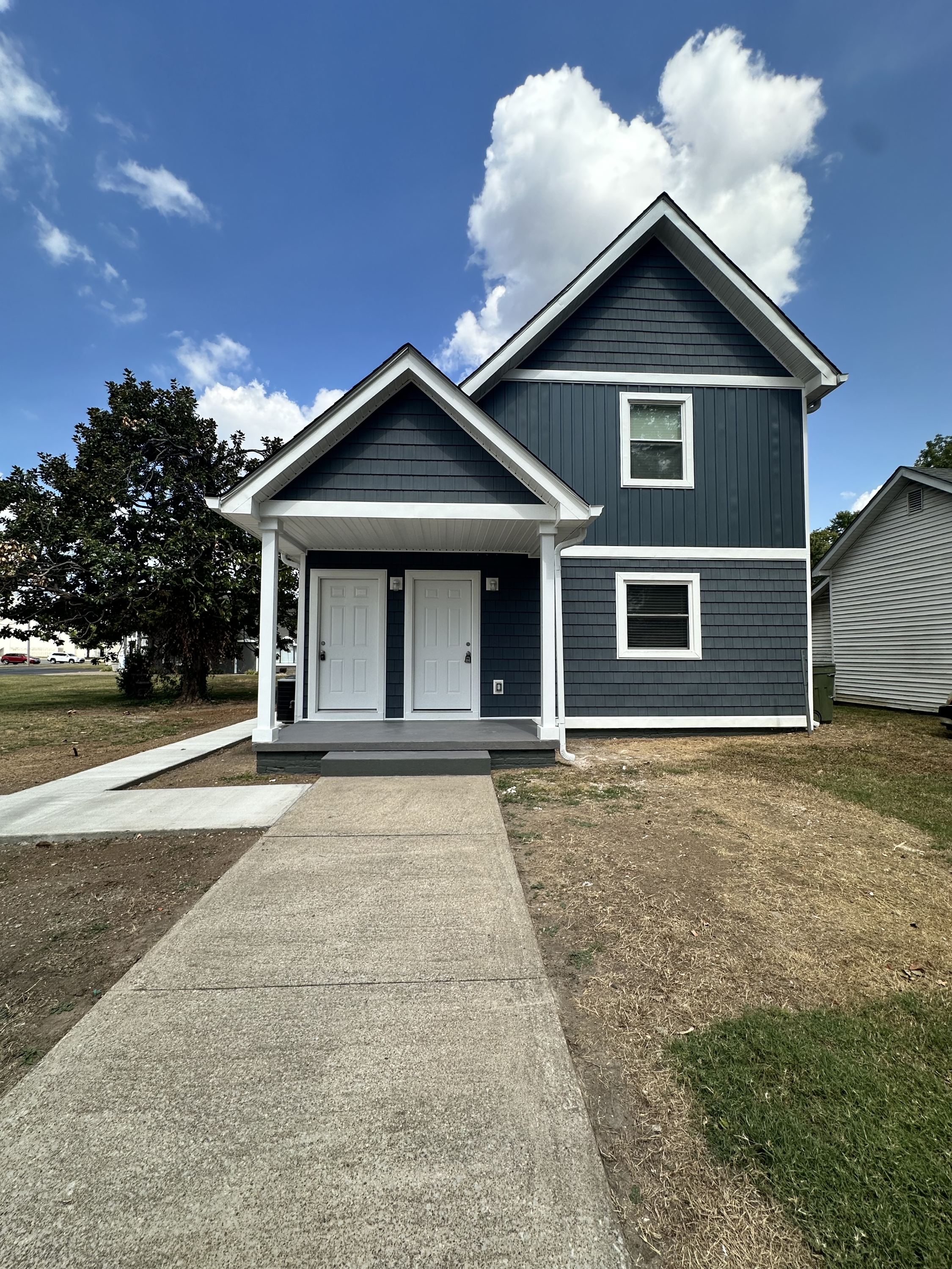 208 East 17th Street (#2)